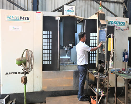 COSMOS-1475-1600-mm-Bed-size-2machine
